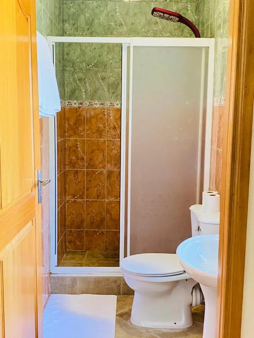 Apartament Plot 9 Coral Crescent/Yuri Gagarin Kampala